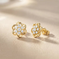 Woven Bloom Round Diamond Earrings