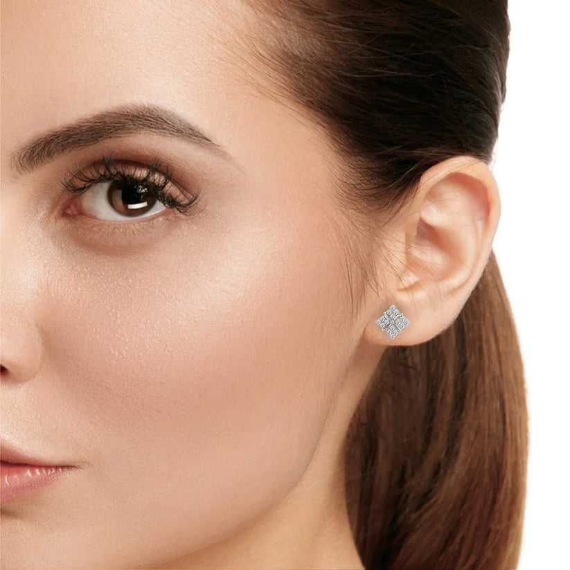 Floral Diamond Cluster Stud Earrings – Elegant Gold Blossom Earrings