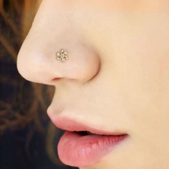 Floral Harmony Diamond Nose Pin