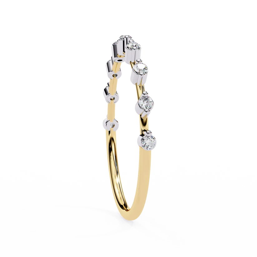 Elegant Diamond Station Gold Band Ring