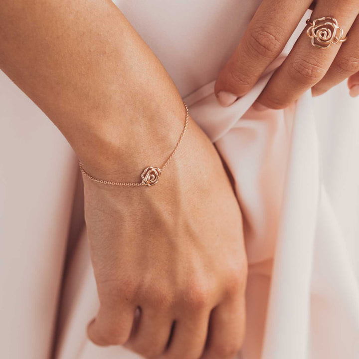 Rosa — Rose Gold Open Rose Charm Bracelet