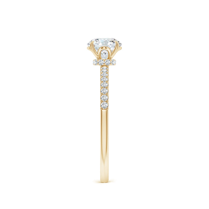 Round Brilliant Lab Grown Diamond Pavé Shoulder Engagement Ring