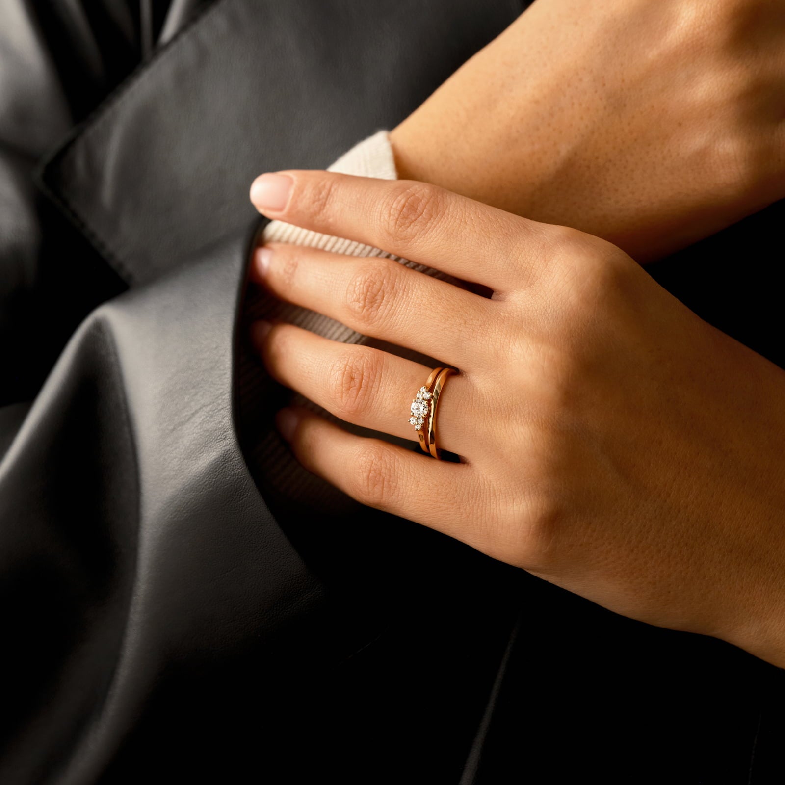 Twisted Möbius Infinity Wedding Band in Rose Gold