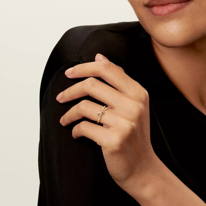 The Entwine Ring