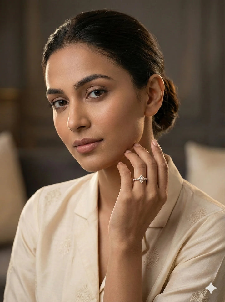 Élan Fleur Diamond Ring