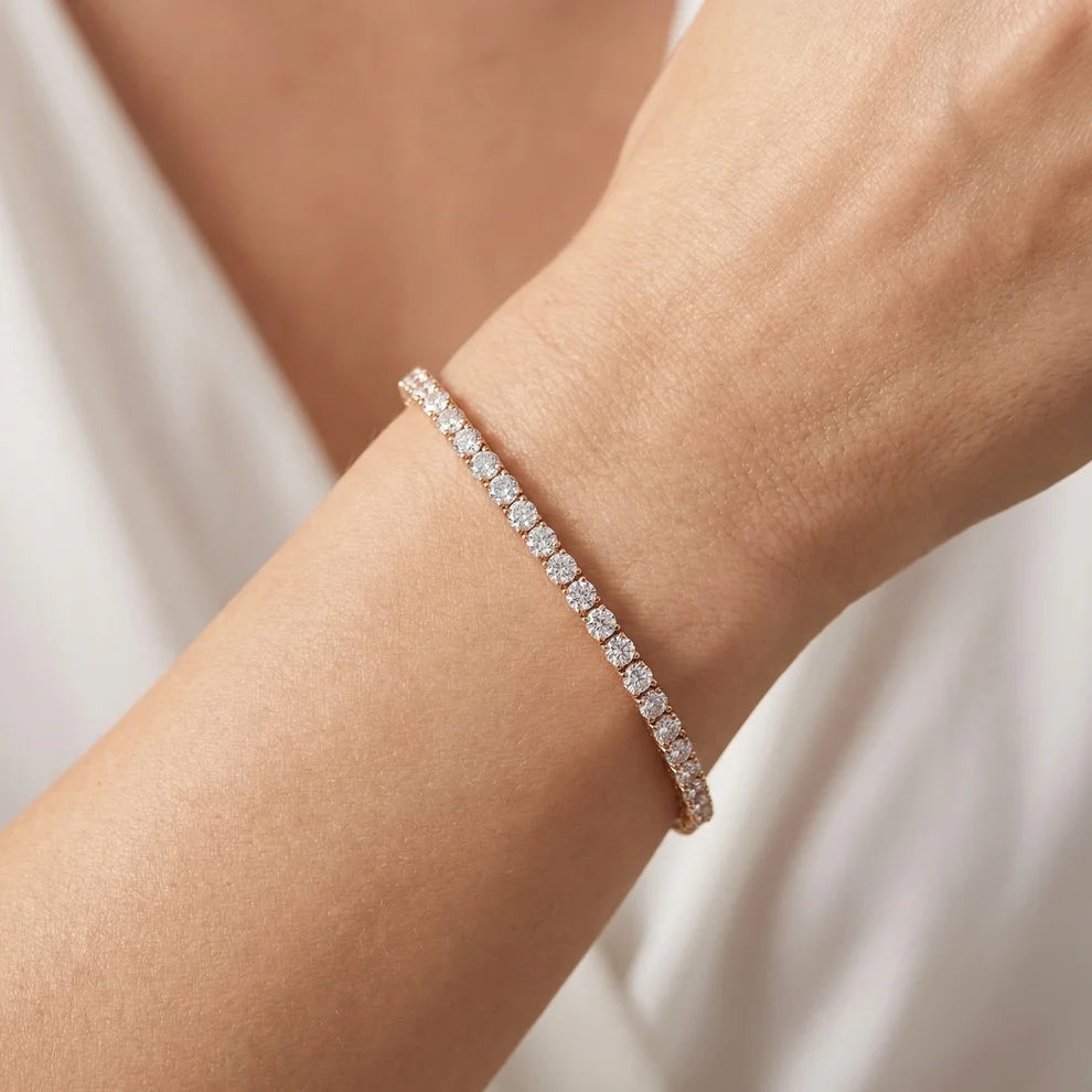 Four Prongs Round Diamond Tennis Bracelet