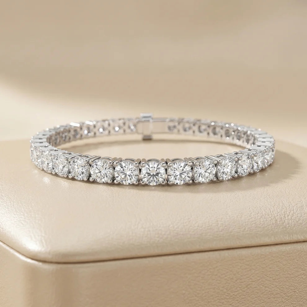 Four Prongs Round Diamond Tennis Bracelet