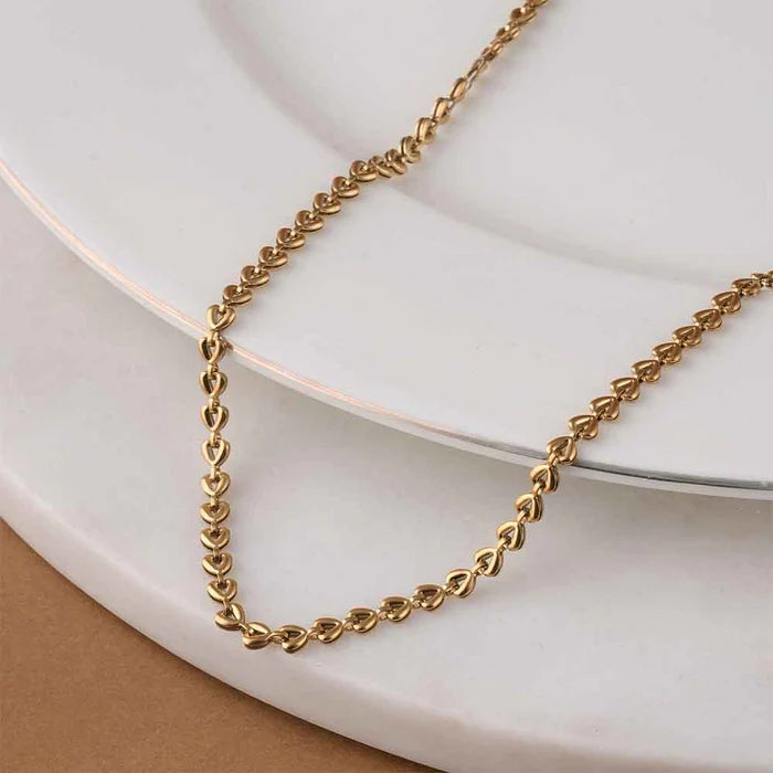 Heart Link Chain Necklace in 10K / 14K / 18K Yellow Gold