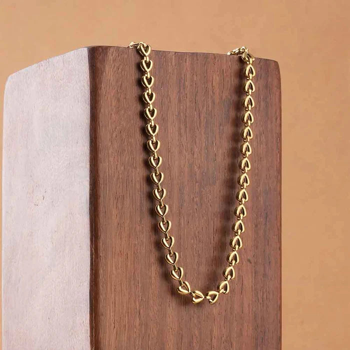 Heart Link Chain Necklace in 10K / 14K / 18K Yellow Gold