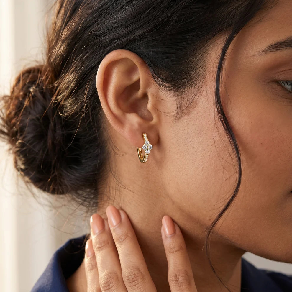 Iris Cluster Round Diamond Huggie Hoop Earrings