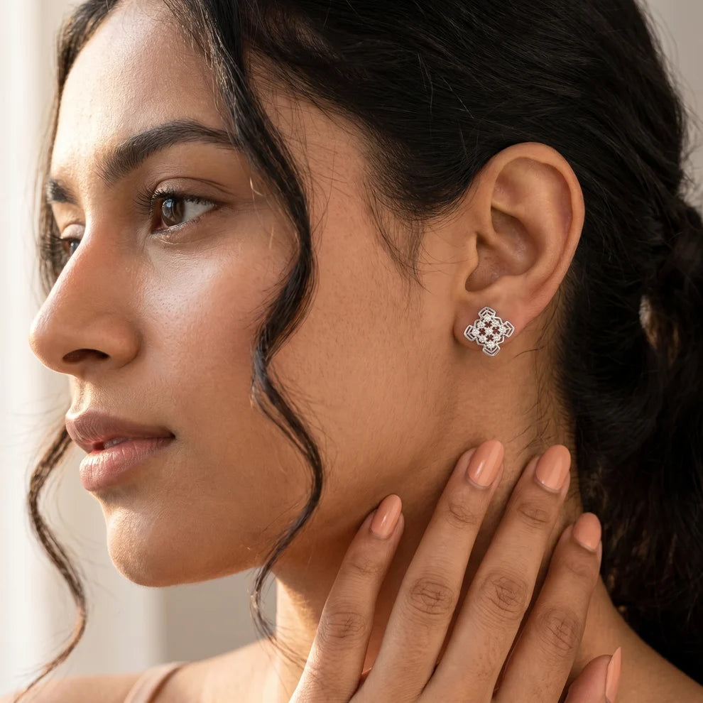Structural Clover Round Diamond Earrings