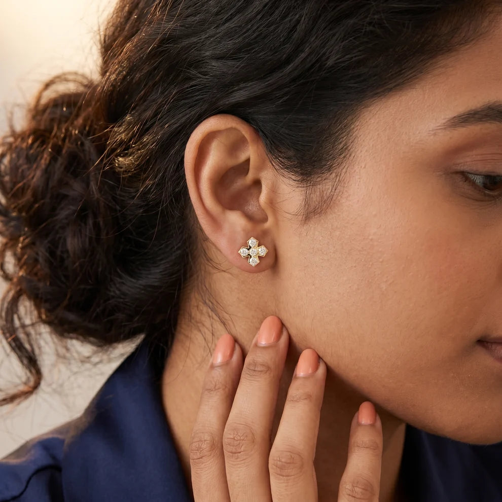 5-Stone Round Diamond Clove Earrings