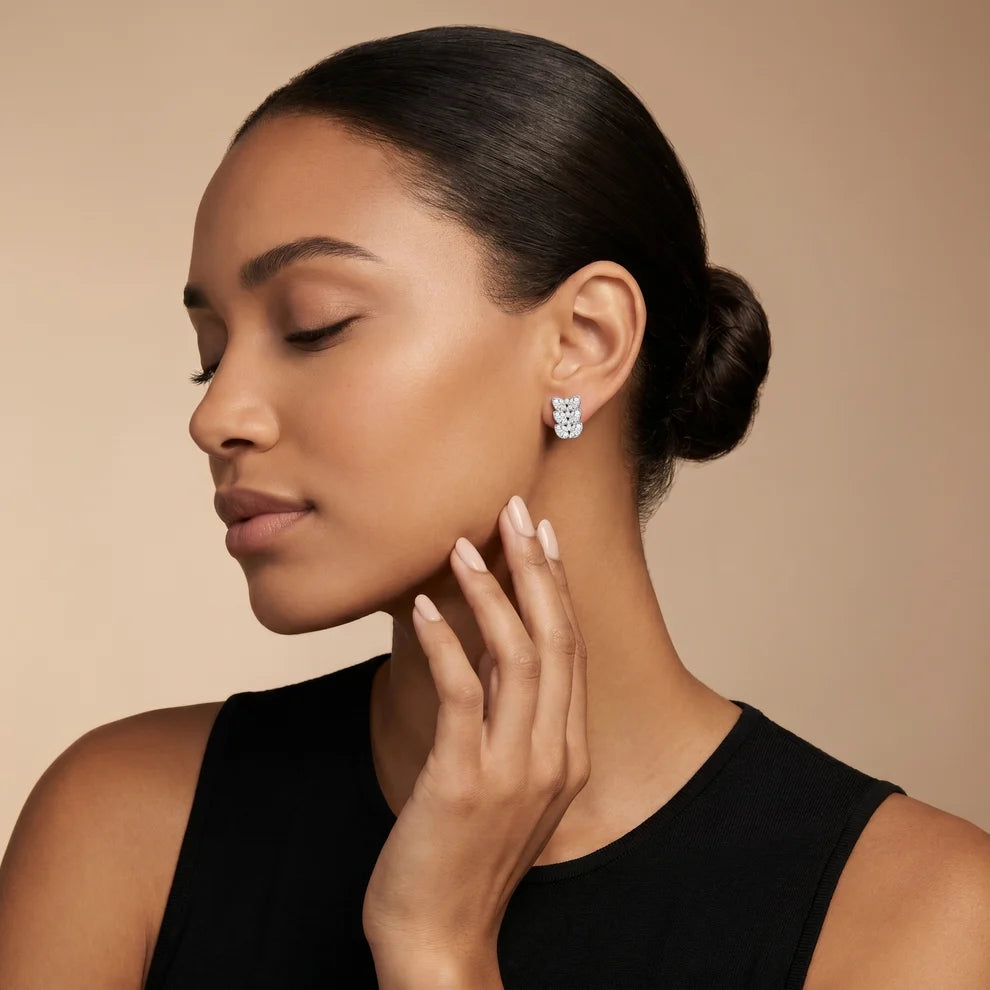 Verona Scallop Round Diamond Earrings