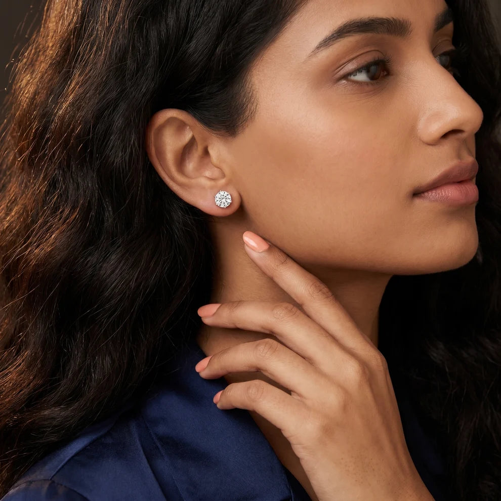 Petal Round Diamond Earrings