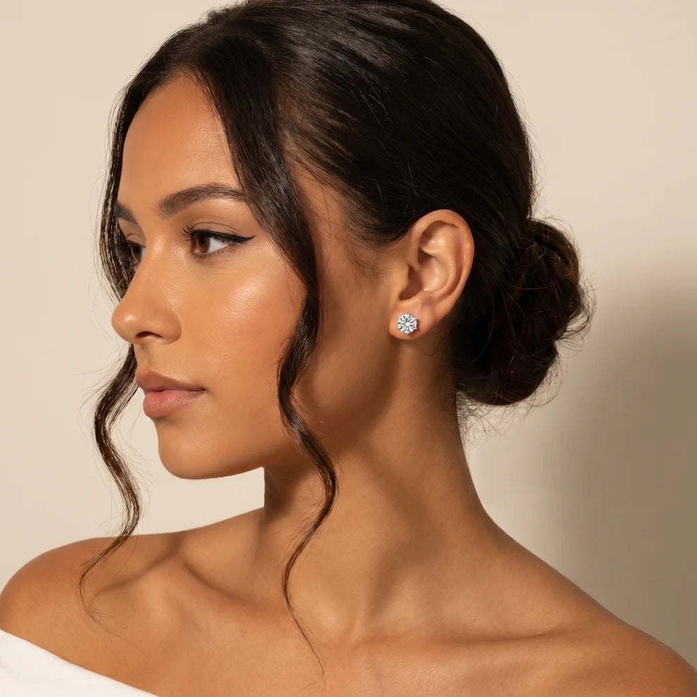 Petal Round Diamond Earrings