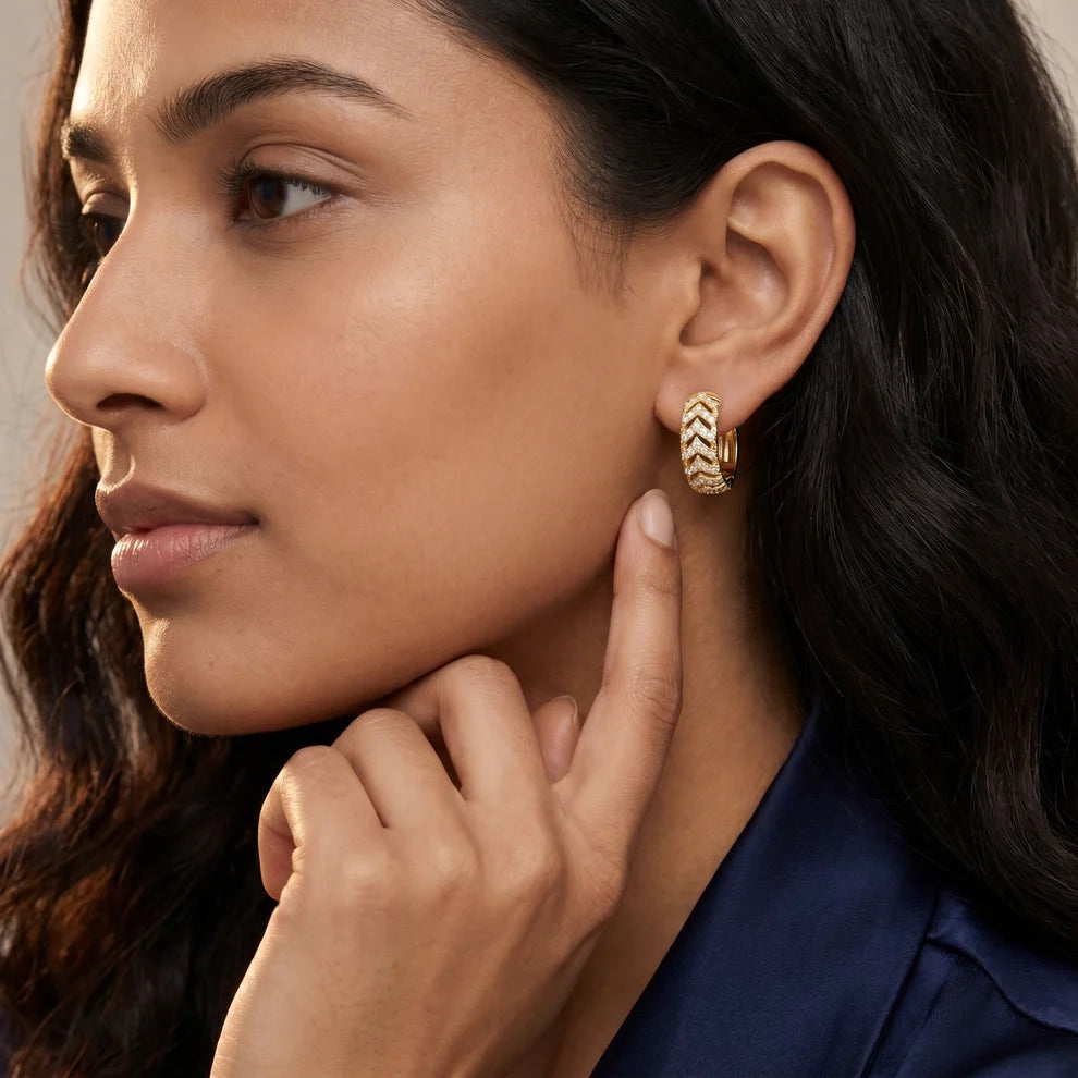 Aura Chevron Round Diamond Hoop Earrings