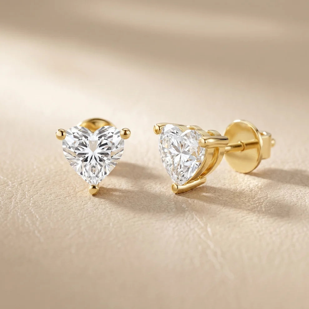 Iris Three-Prong Heart Diamond Earrings