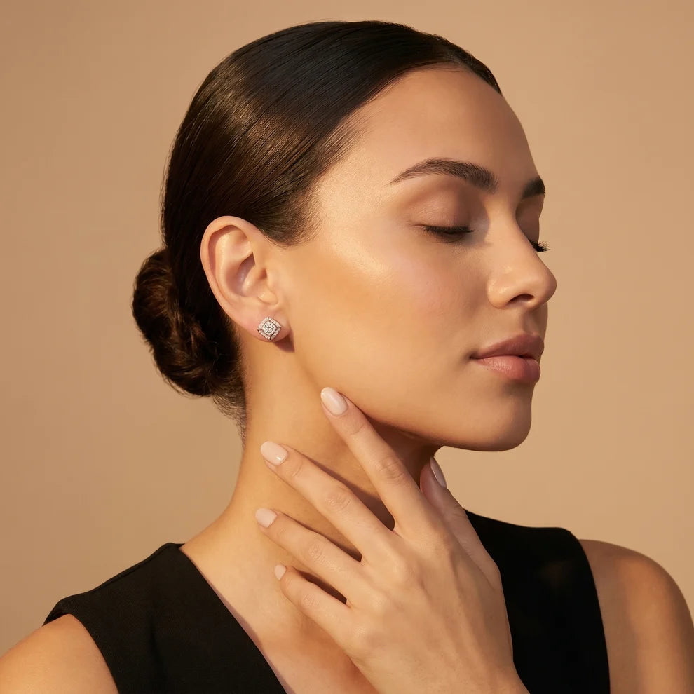 Angular Aura Round Diamond Earrings