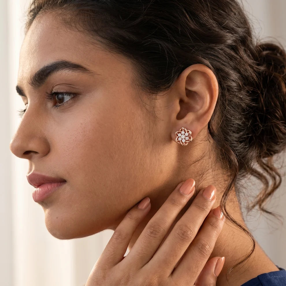 Woven Bloom Round Diamond Earrings