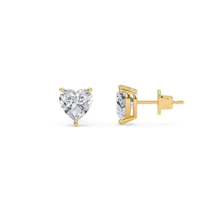 Heart-Shaped Diamond Stud Earrings in Gold 💎❤️