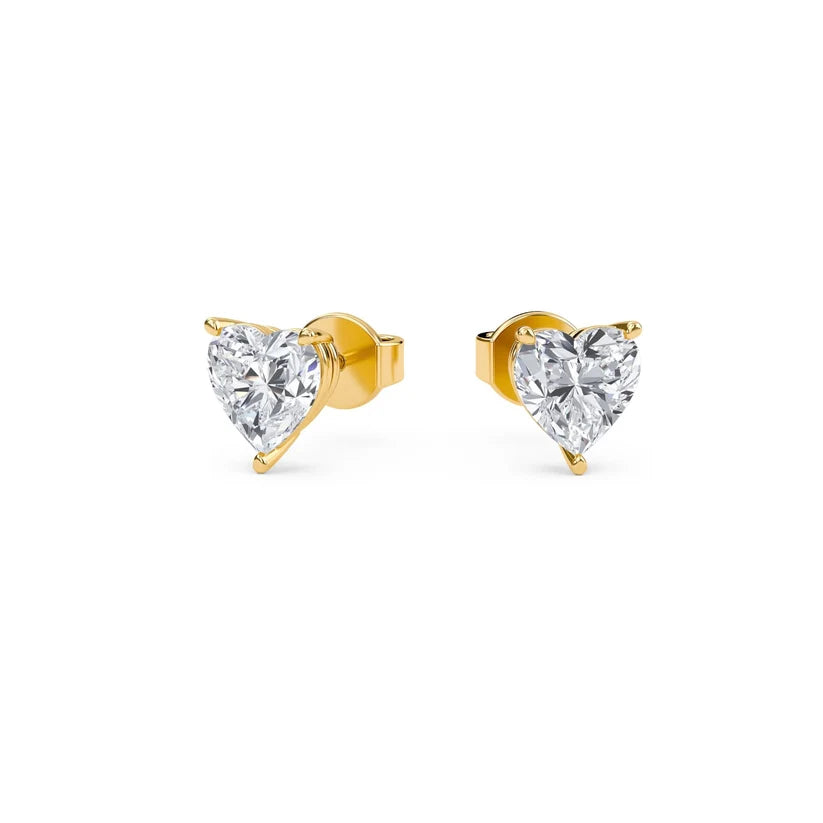 Heart-Shaped Diamond Stud Earrings in Gold 💎❤️