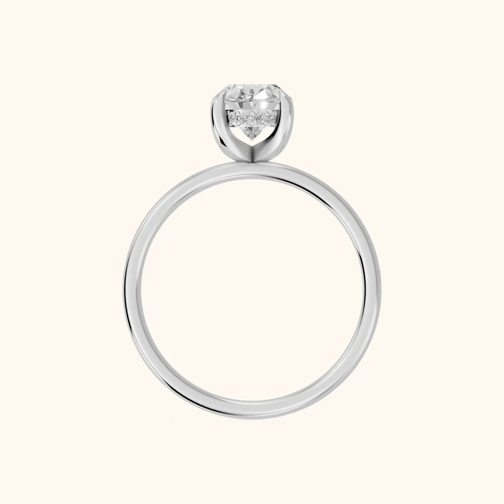 Oval Diamond Engagement & Wedding Ring
