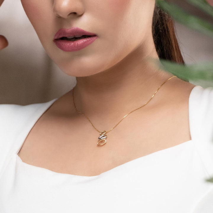 Trinità — Three-Tone Gold Triple Oval Diamond Pendant Necklace