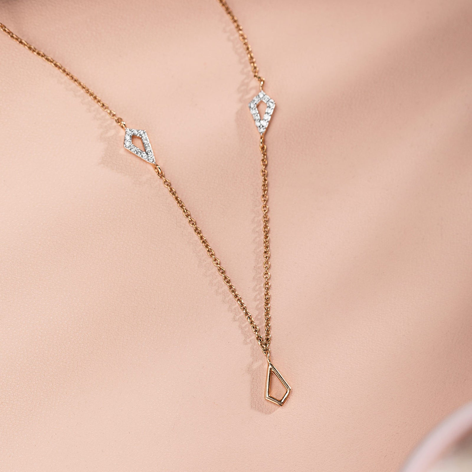 Kite Shape Station Diamond Necklace in Yellow Gold