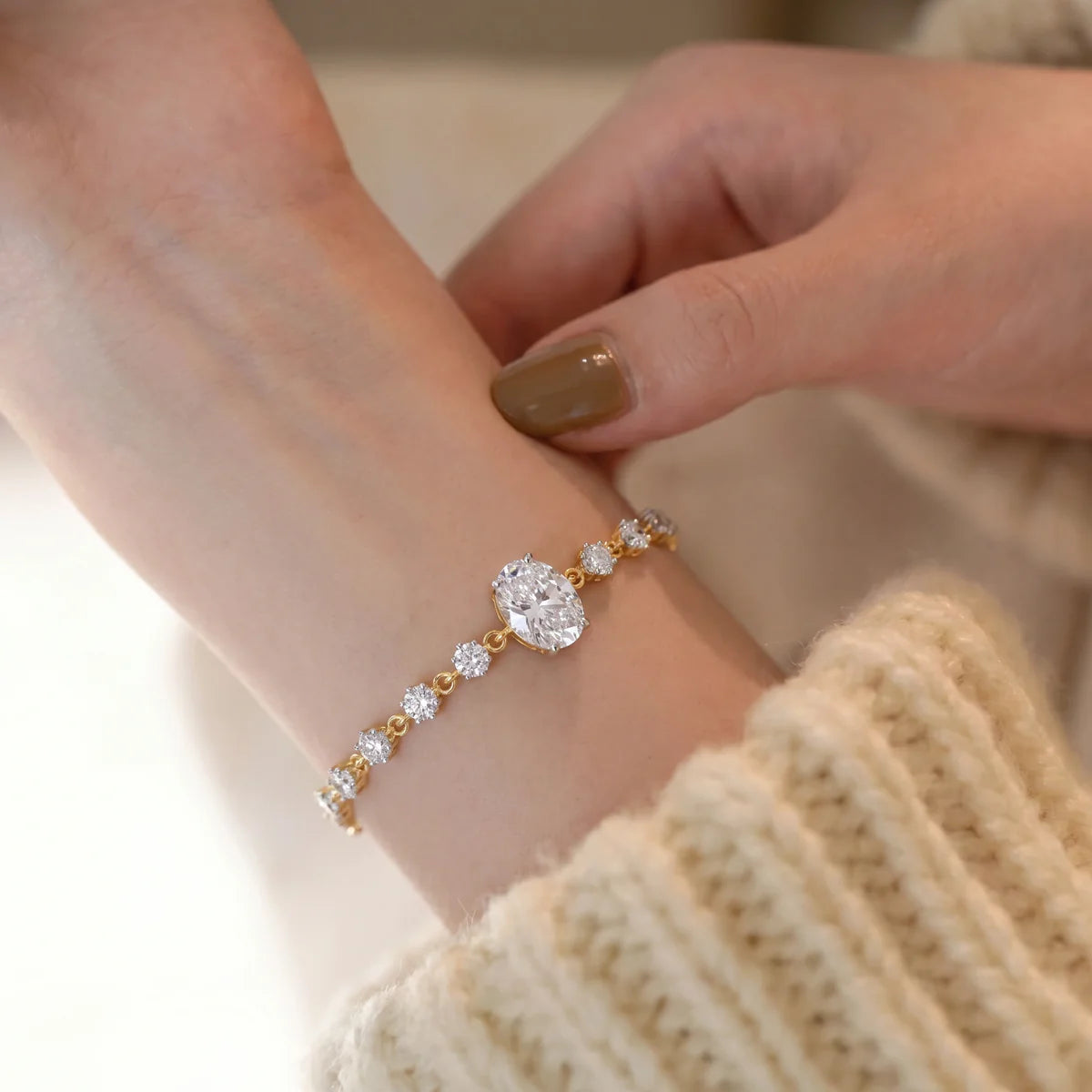 Classic Oval Cut Diamond Link Bracelet in 925 Sterling Silver