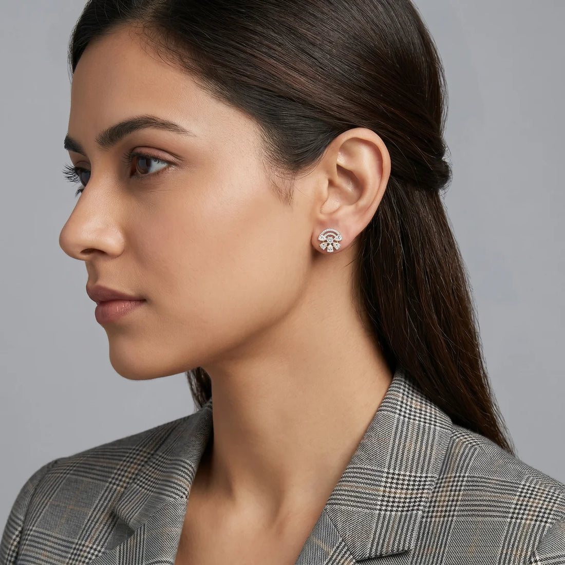 Premium Round & Pear Diamond Curved Stud Earrings in 925 Sterling Silver
