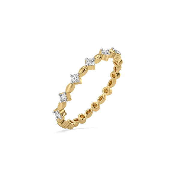 Twist-Link Diamond Station Ring