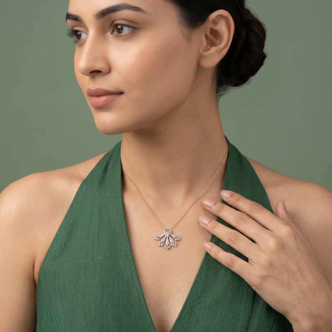 Luxury Pear Cut Diamond Fan Halo Statement Pendant Necklace – 925 Sterling Silver