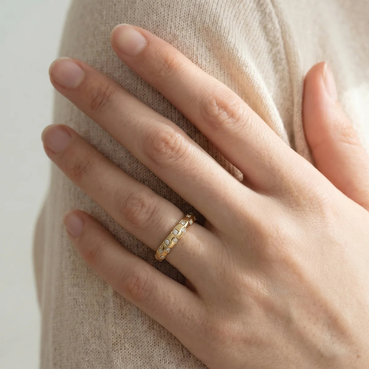 The Celeste – 925 Sterling Silver Flush-Set Diamond Eternity Band