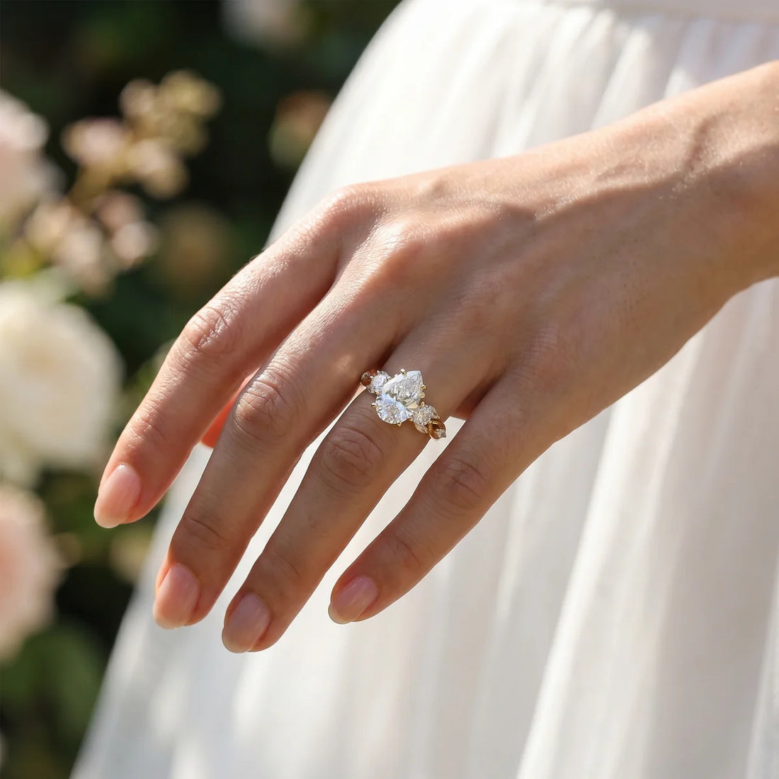 925 Sterling Silver Pear Cut Lab-Grown Diamond Floral Engagement Ring with Marquise & Oval Side Stones
