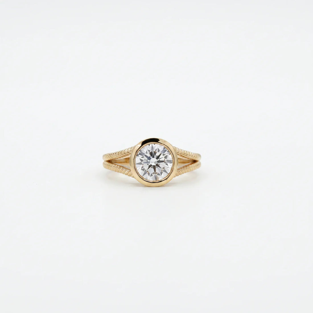 Round Bezel Solitaire Split Shank Engagement Ring in 925 Sterling Silver