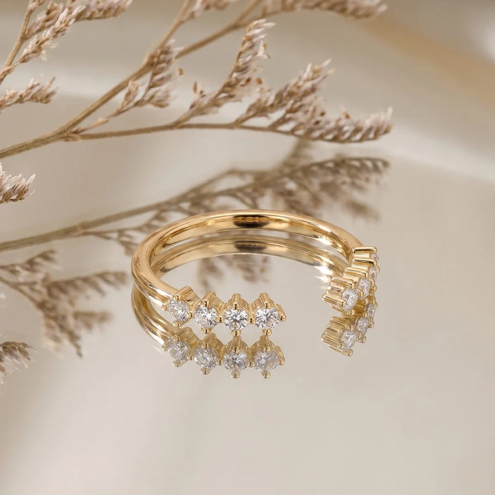 925 Sterling Silver Open Cluster Diamond Ring for Women – Round Brilliant Accent Design