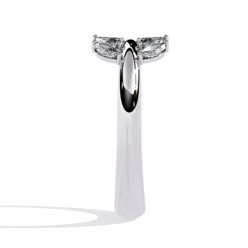 Marquise Diamond Leaf Vine Gold Ring – Elegant Nature-Inspired Statement Ring