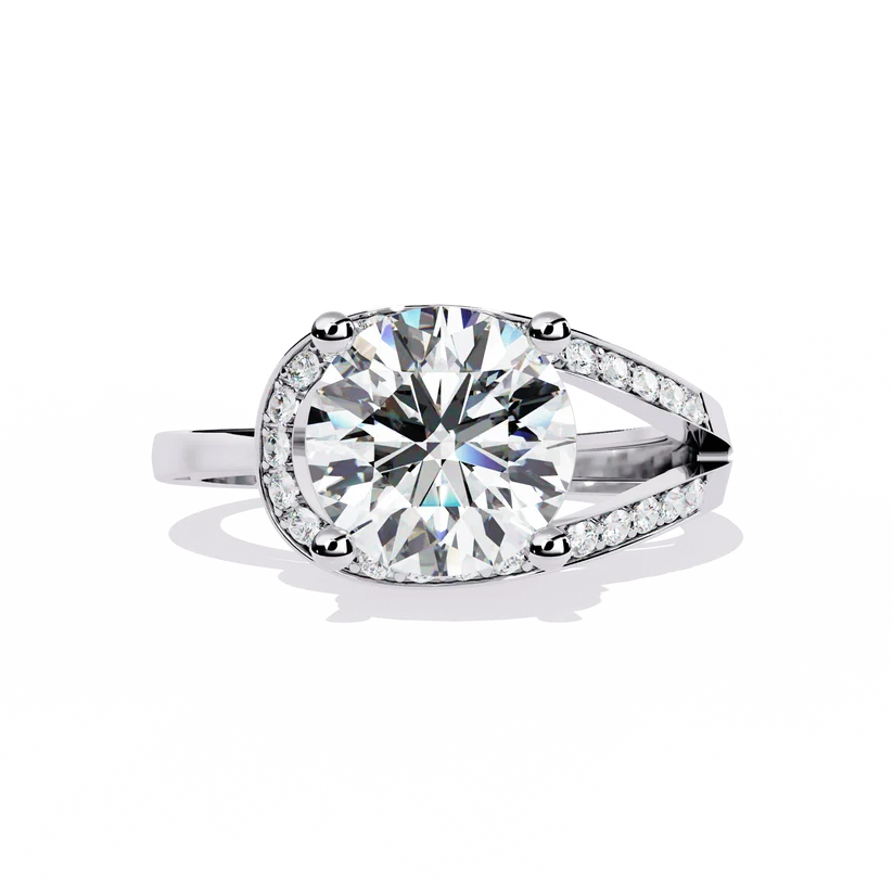 Round Brilliant Diamond Split-Shank Gold Ring – Elegant Pavé Engagement Ring