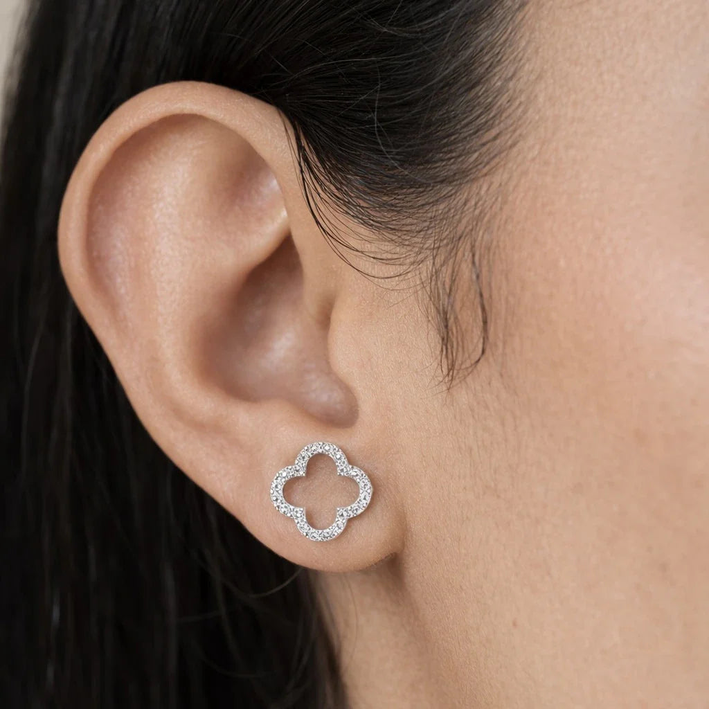 Sparkling Clover Stud Earrings Made With Pure 925 Silver