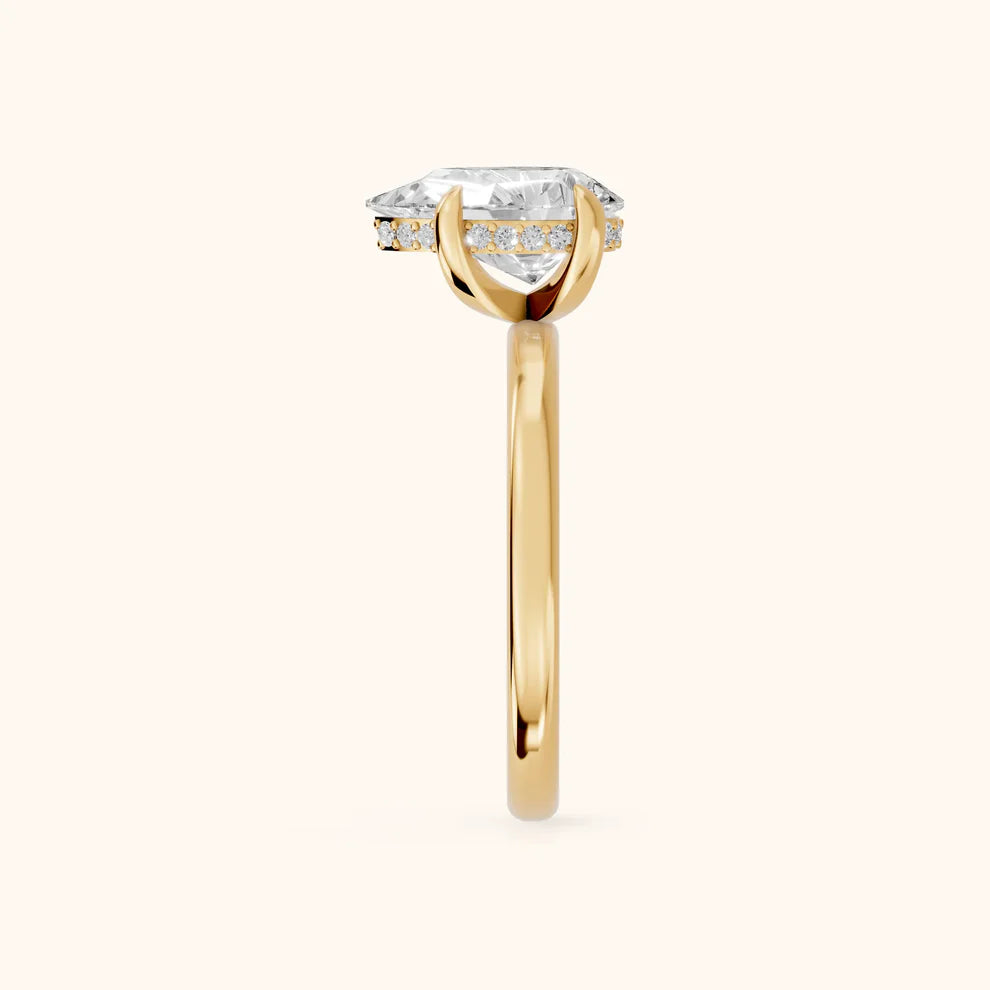 Pear Diamond Engagement & Wedding Ring