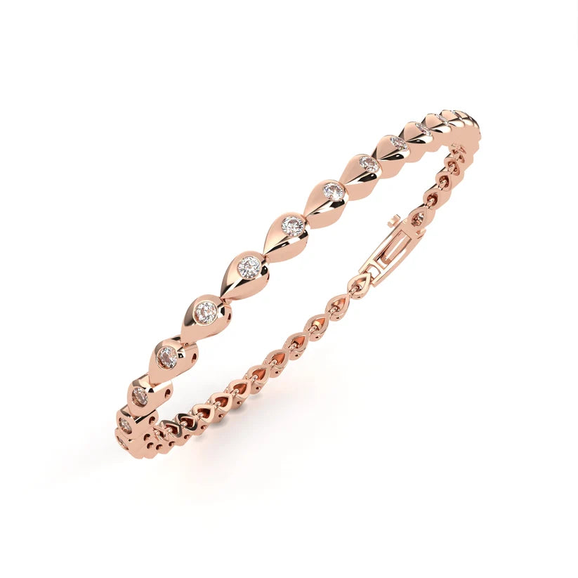 Lumière Teardrop Diamond Link Bracelet