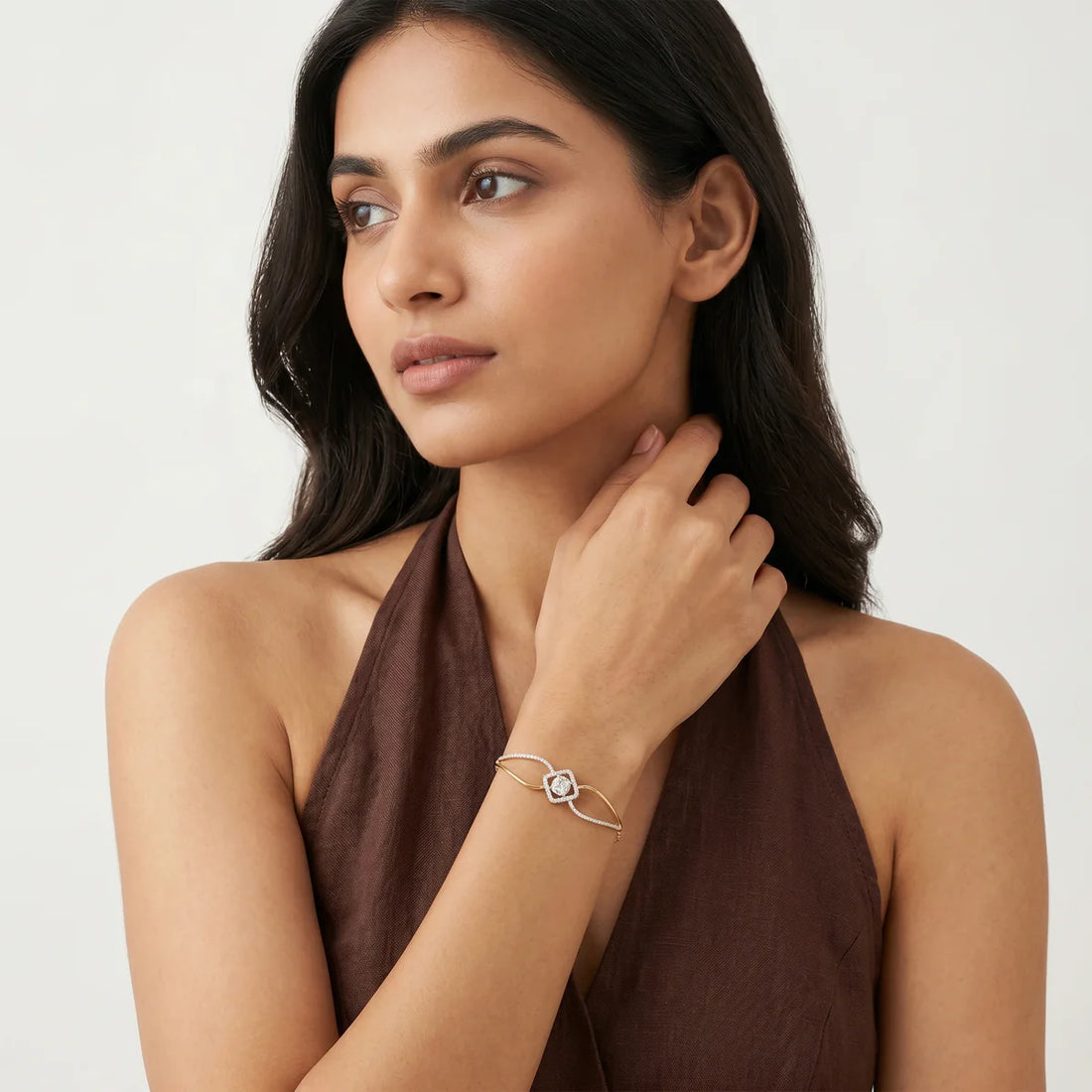 Infinity Twist Diamond Bracelet with Cushion Center | Sterling Silver 925