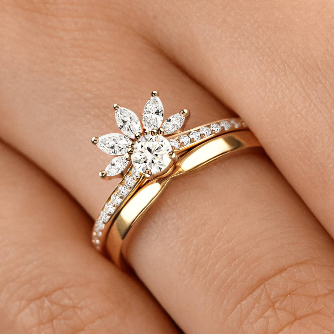 Wave Organic Plain Wedding Band in Yellow Gold