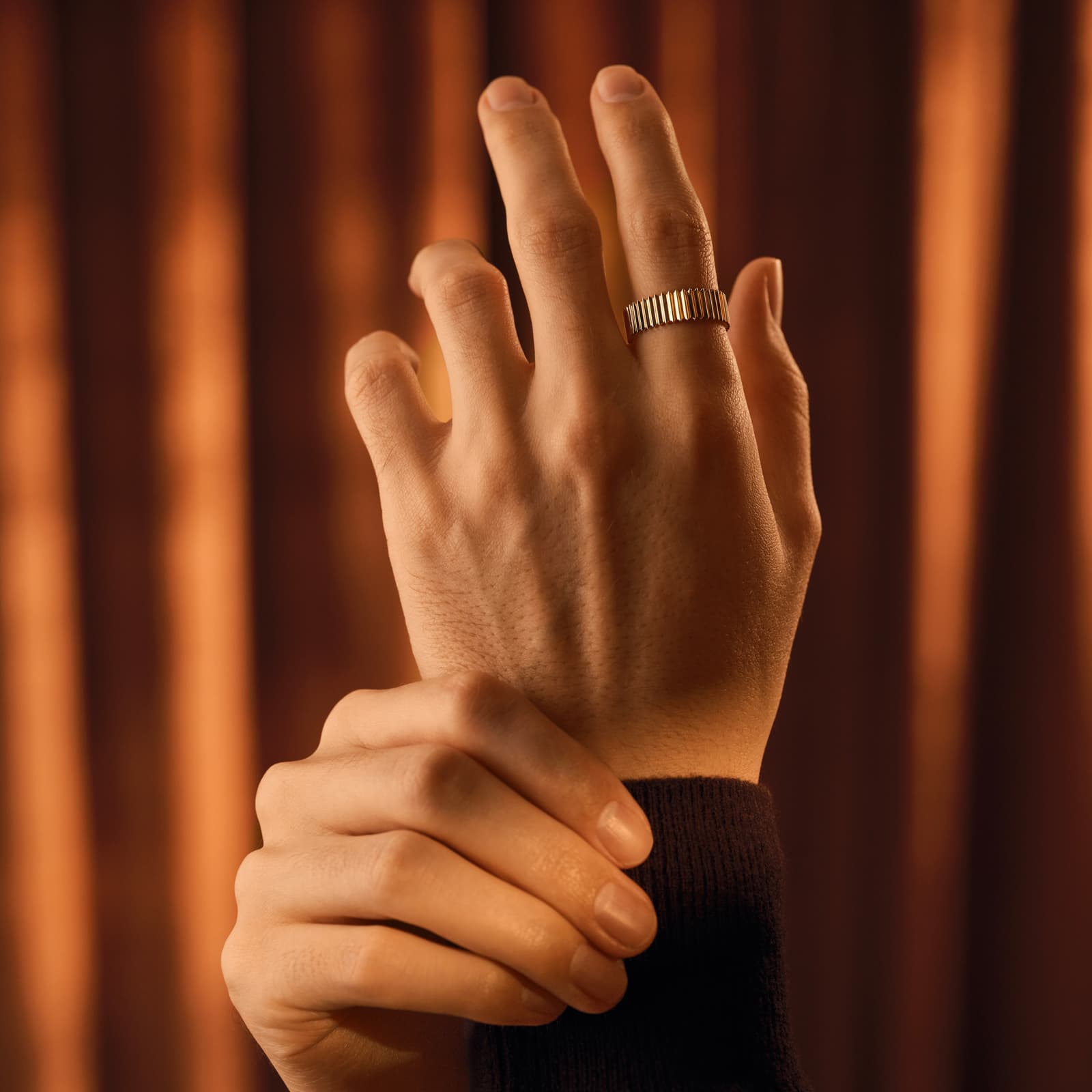 The Vertex Ring