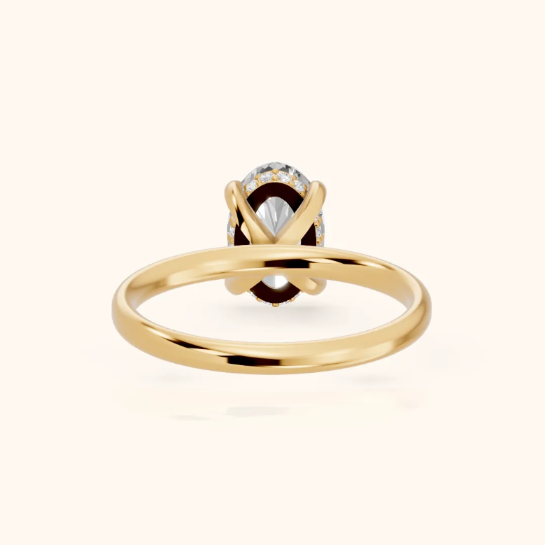 Oval Diamond Engagement & Wedding Ring