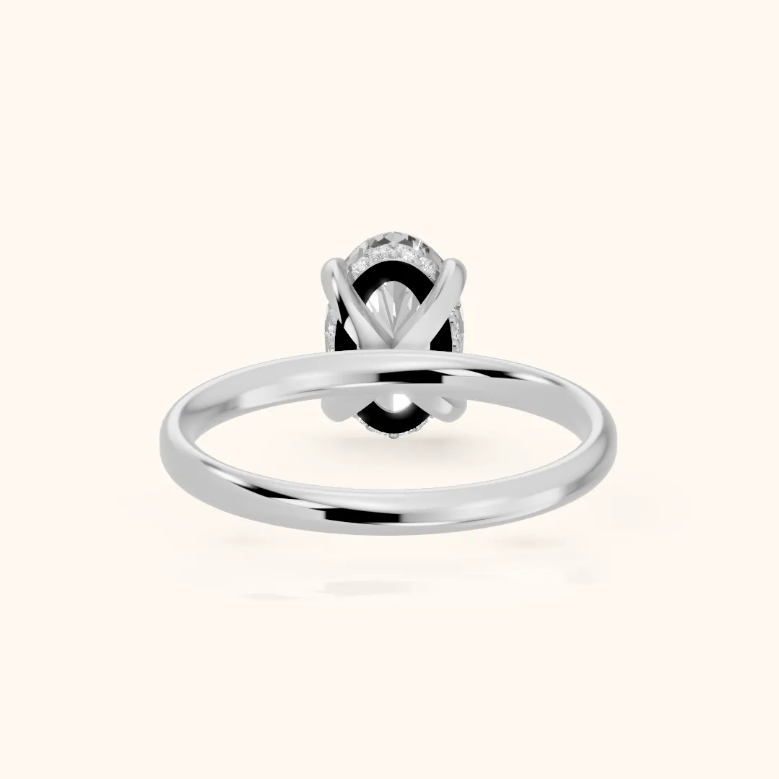 Oval Diamond Engagement & Wedding Ring