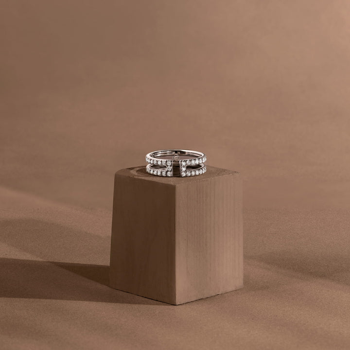 Harmony Loop Diamond Ring