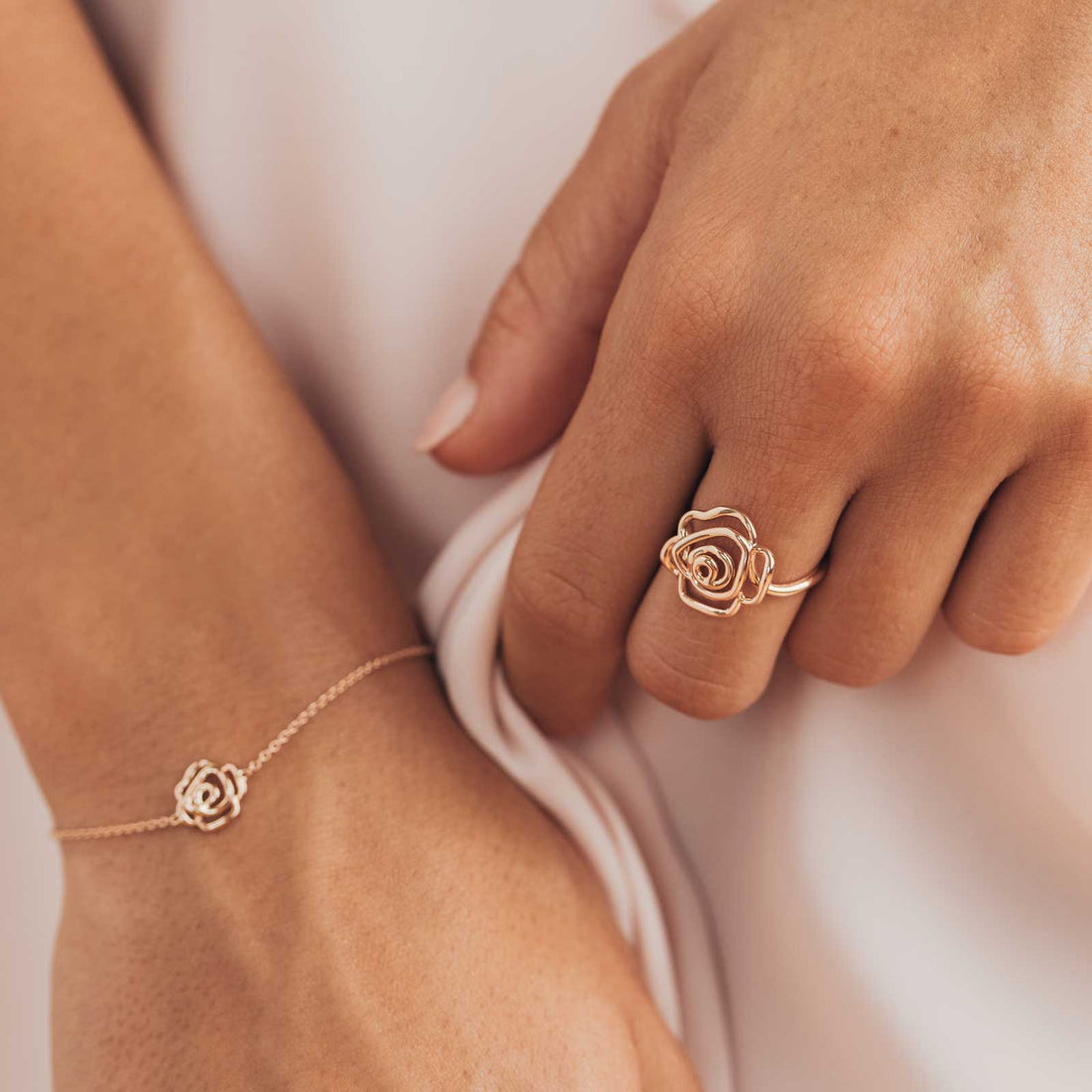 The Rosalie Bloom Gold Ring