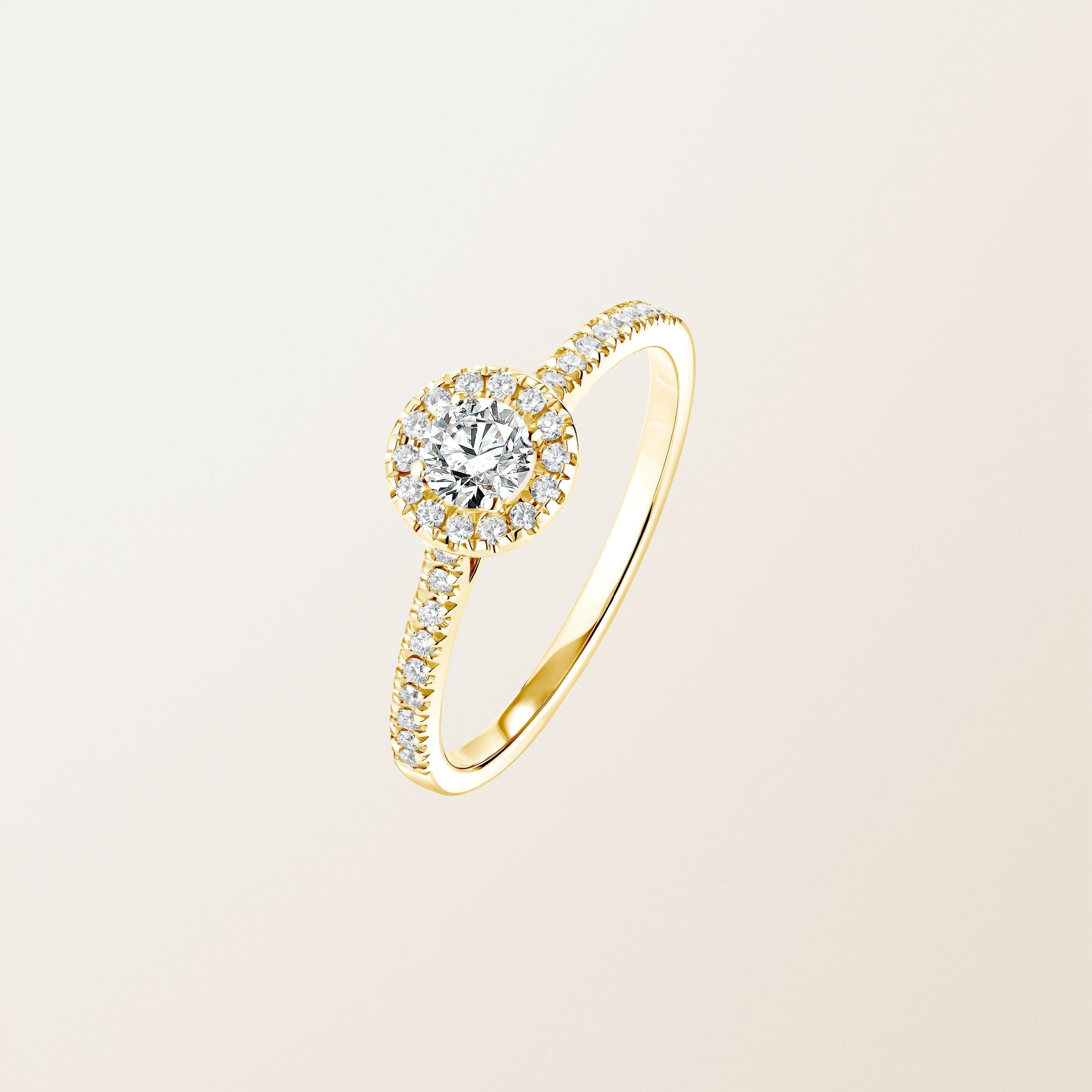 Auréole — Round Halo Diamond Engagement Ring