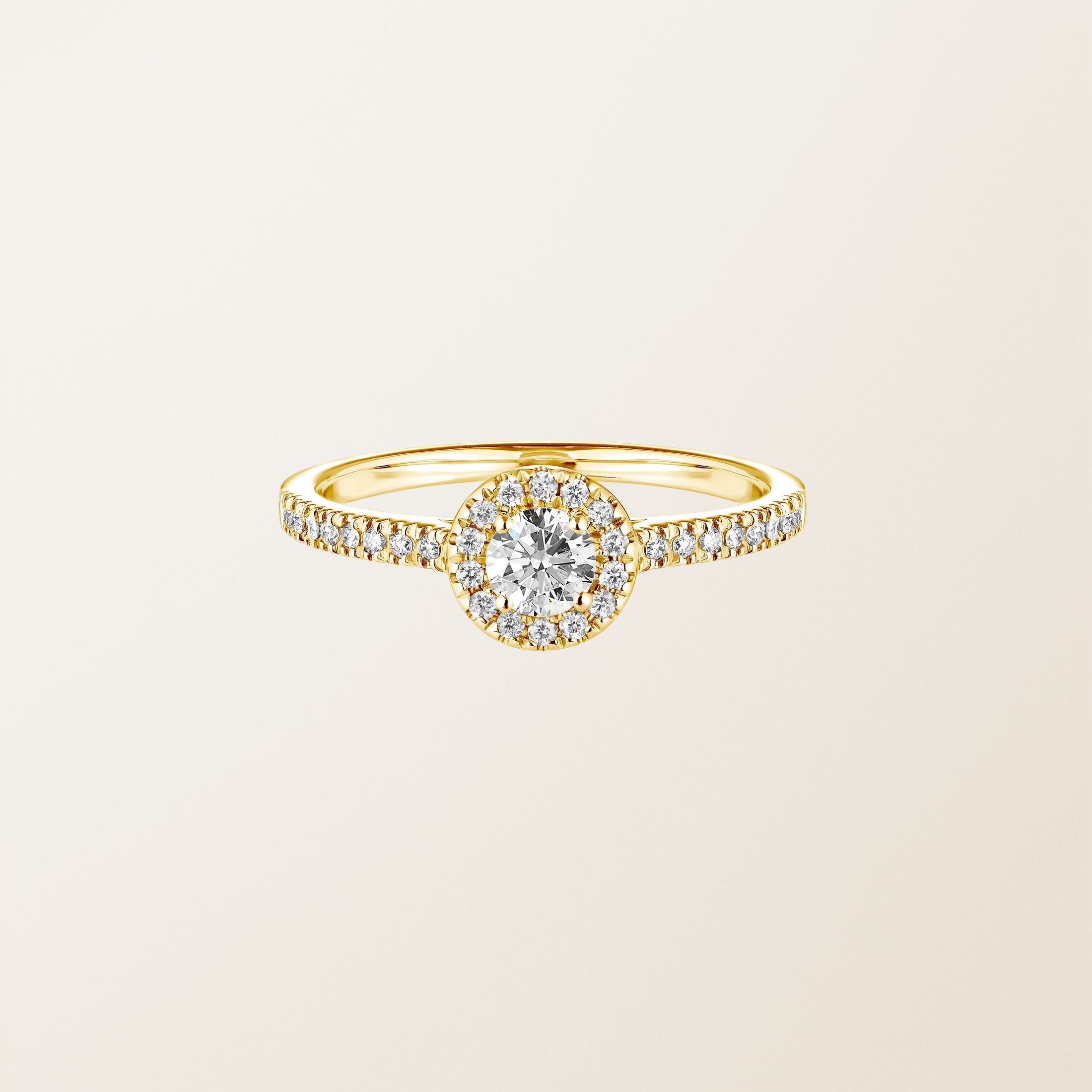 Auréole — Round Halo Diamond Engagement Ring